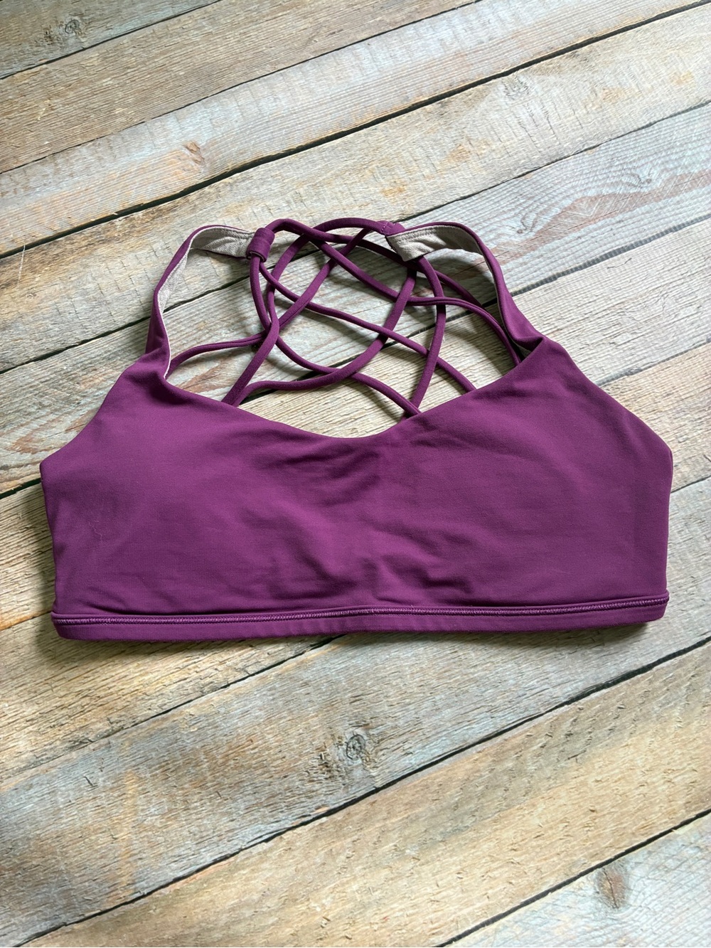 Lululemon Free To Be Wild Bra Size 8 Maroon magenta